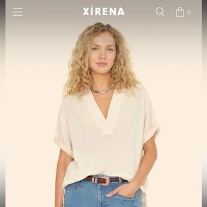 XiRENA Summer Basic Tee Top White Avery Oysterette V-Neck Blouse Size XS
